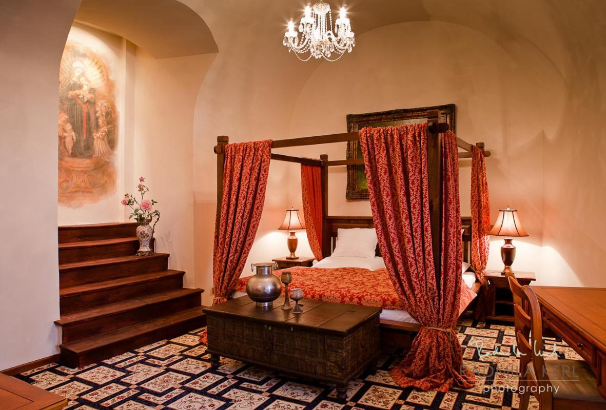 Chateau Zbiroh Екстер'єр фото