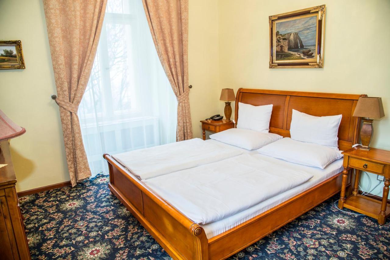 Chateau Zbiroh Екстер'єр фото