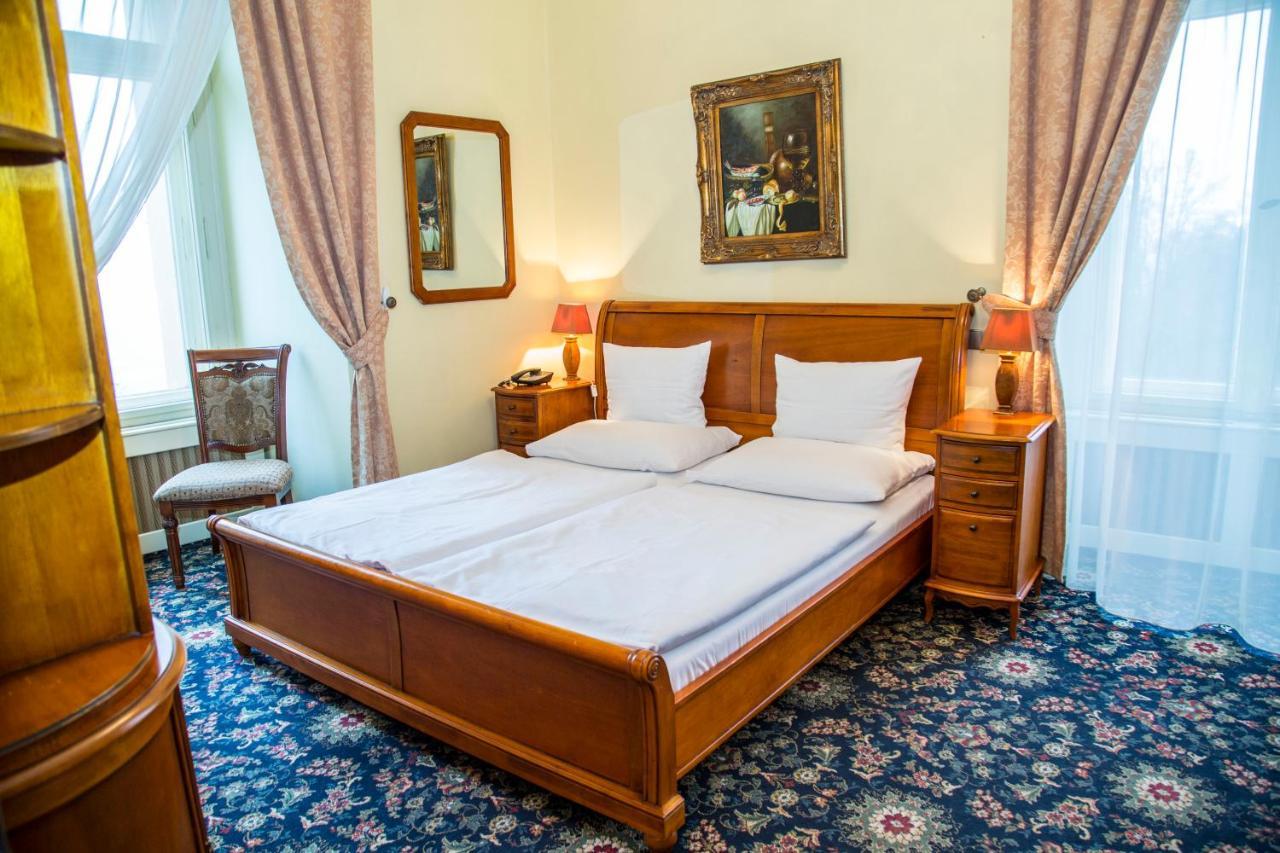 Chateau Zbiroh Екстер'єр фото