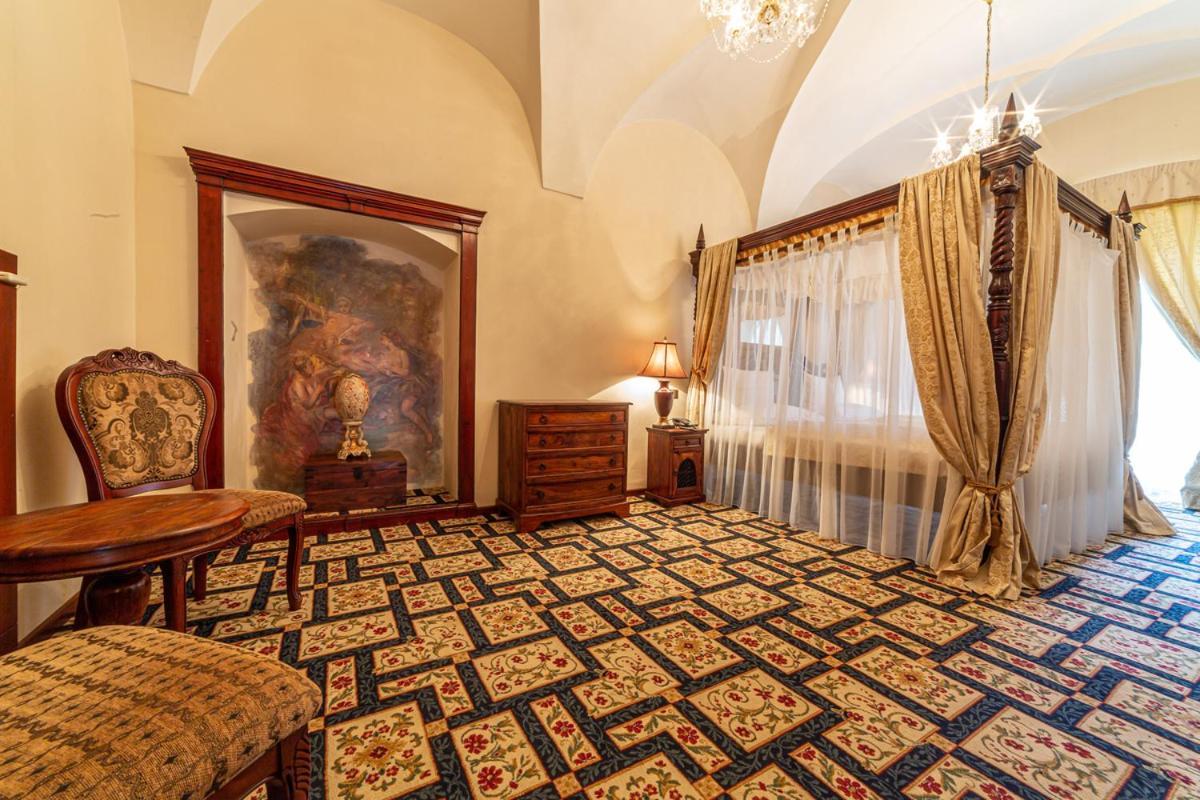 Chateau Zbiroh Екстер'єр фото